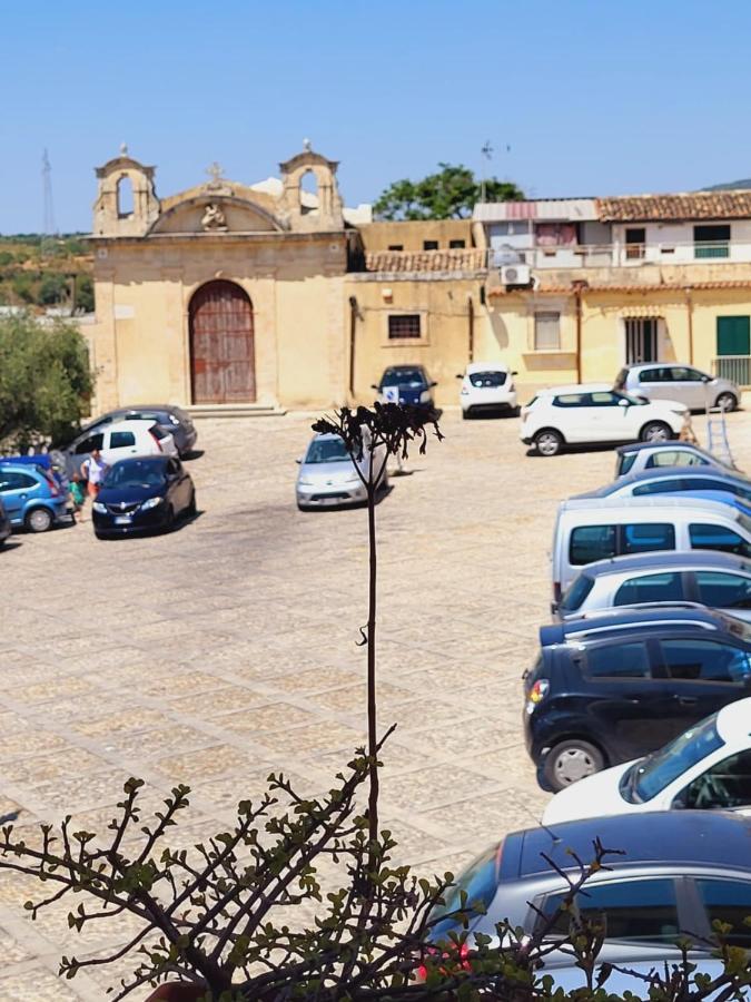 La Perla Di Gasthof Noto